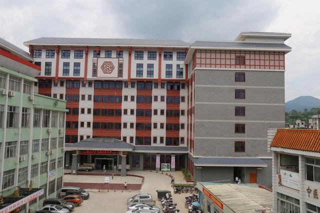 蒙山县中医医院环境